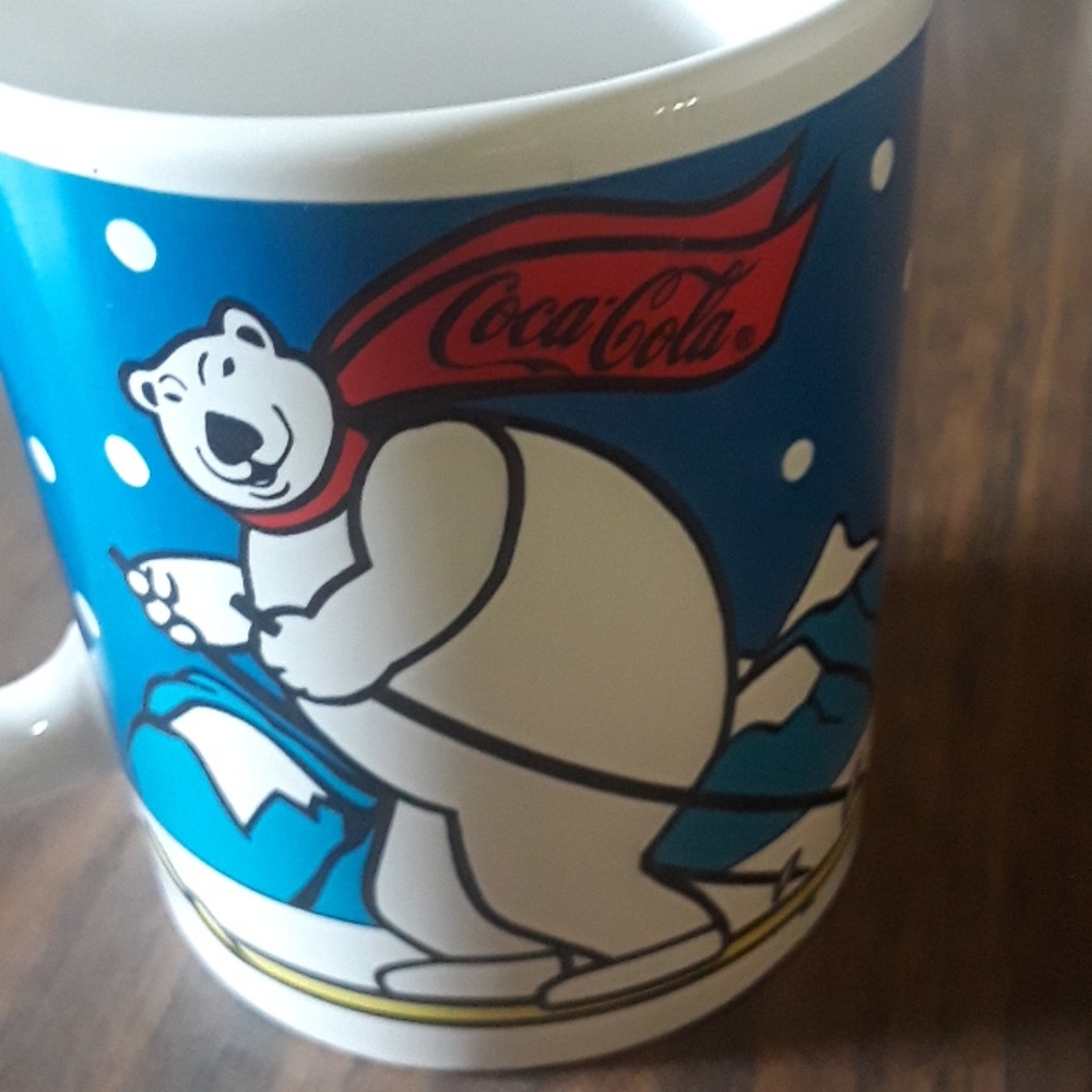 1995 Coca Cola Mug Skiing Snowman 12 oz.